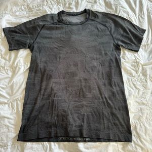 Men’s Lululemon Running Tshirt